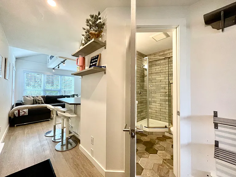 2170 Sarajevo Dr #3 — Photo 7