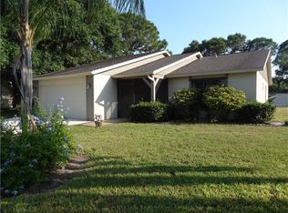 416 Cypress Forest Dr, Englewood, FL 34223