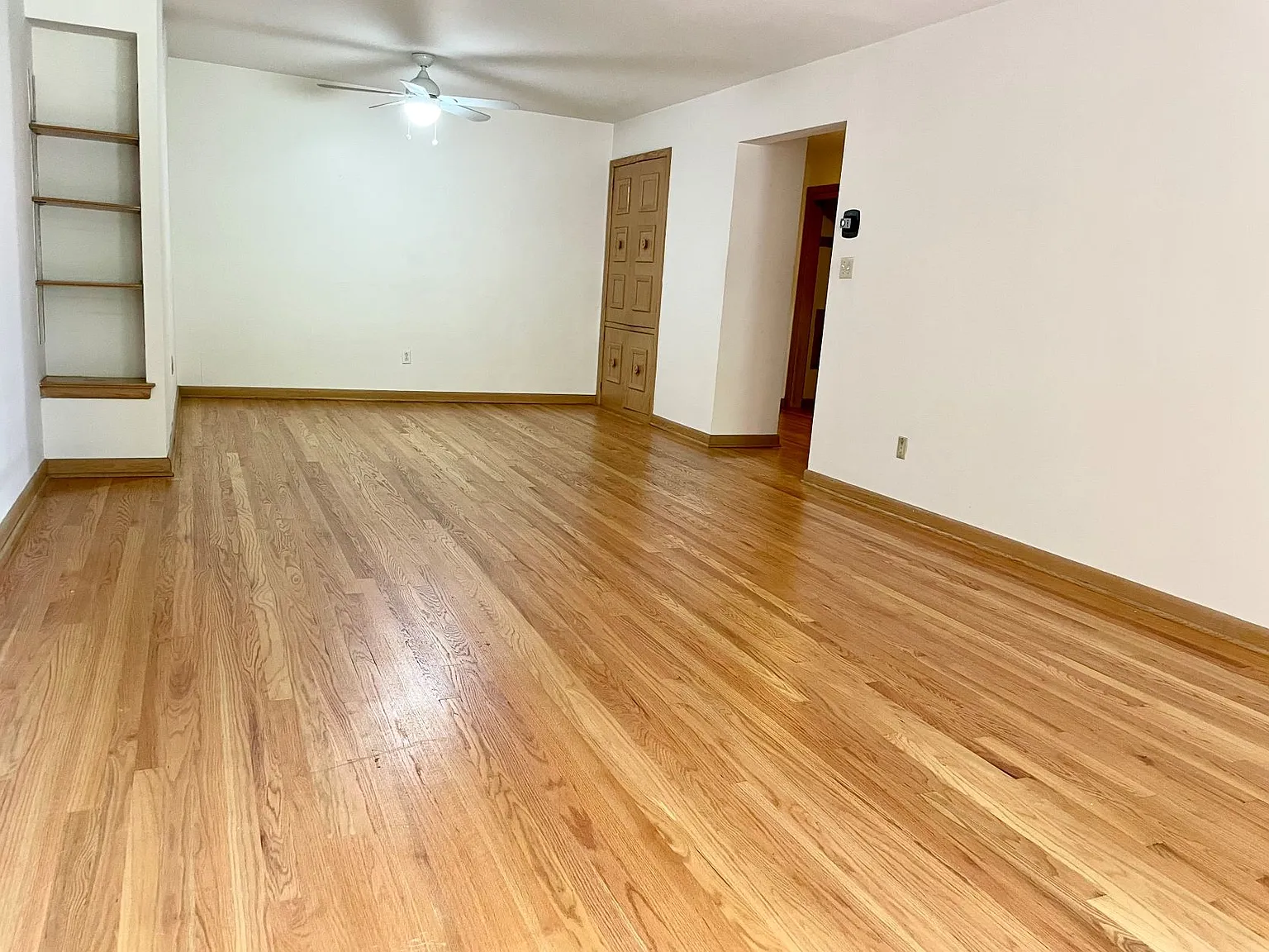 2 bed, 1100 sqft, $1,595 — Photo 3