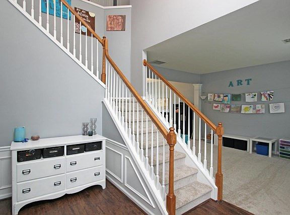 5th image of 705 Bloomingdale Ct
