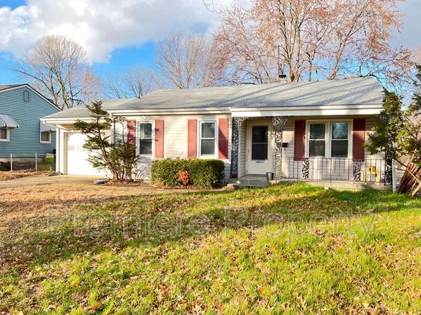 10516 E 26th St S, Independence, MO 64052