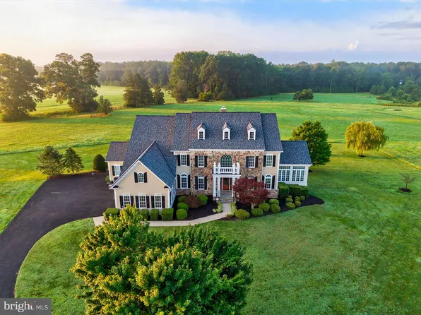 10895 Justabout Farms Ln, Nokesville, VA 20181