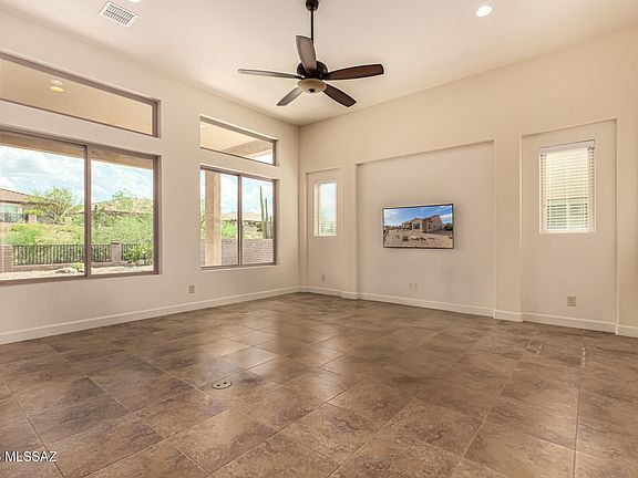 5th image of 566 N Ramos Ln