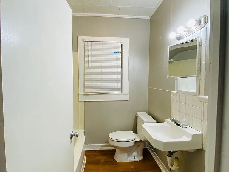 500 Locust St — Photo 5