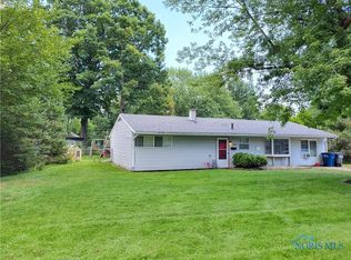 3044 Edgebrook Dr, Toledo, OH 43613