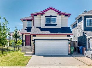 442 N Citadel Dr NW, Calgary, AB T3G 4Z1