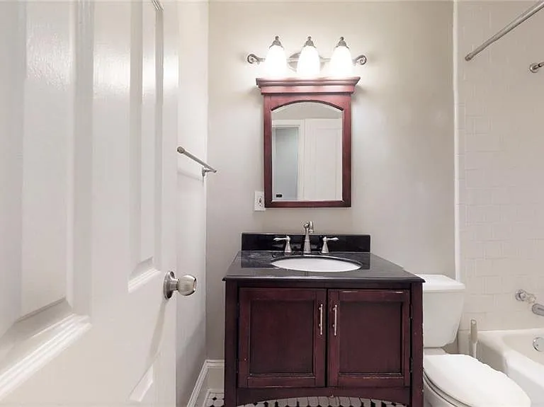 1674 Beacon Hill Blvd — Photo 40