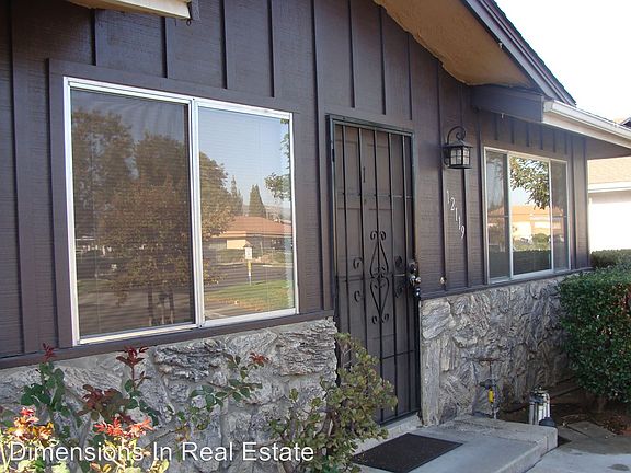 2nd image of 12119 Orange Crest Ct Unit 1