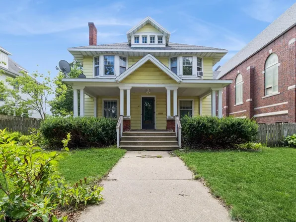 615 Kellogg Ave, Ames, IA 50010