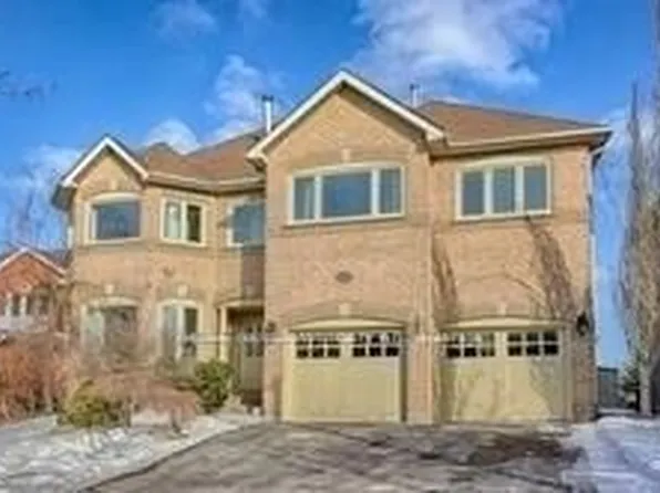 82 Brookeview Dr, Aurora, ON L4G 6R6