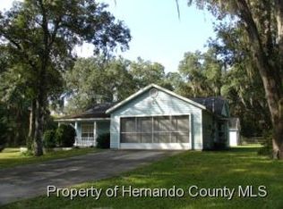 20337 Lake Lindsey Rd, Brooksville, FL 34601