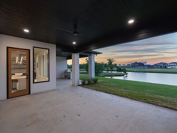 3rd image of 13213 Knight Island Dr