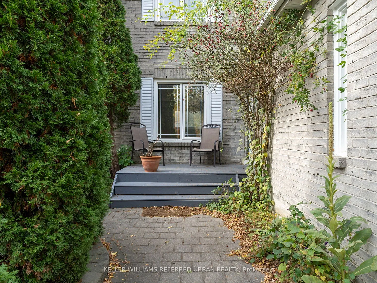 3 bed, $2,800 — Photo 2