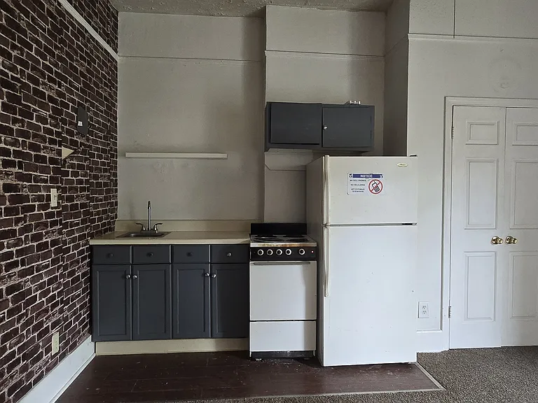 84 Angelus St #1 — Photo 3