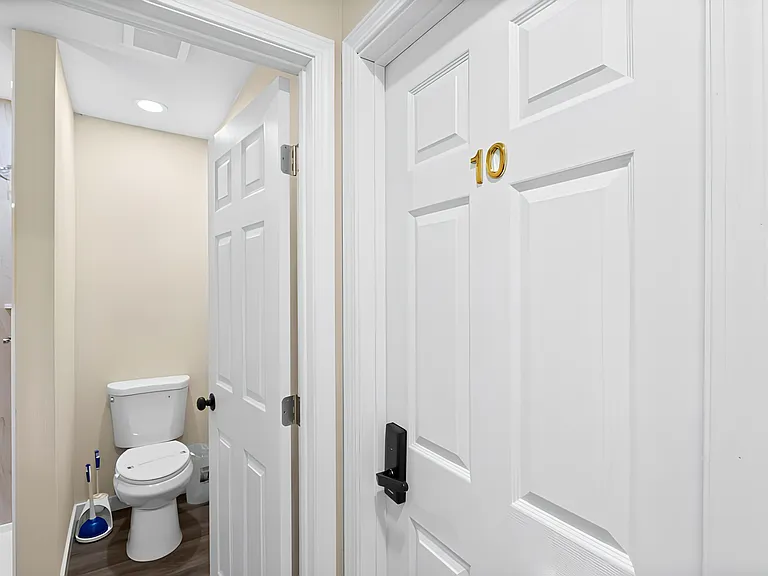 Comb Cir — Photo 4