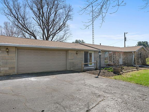 3rd image of 3322 Tunnelton Rd