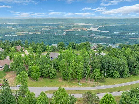 2nd image of 1650 River Bluffs Dr #Rb11