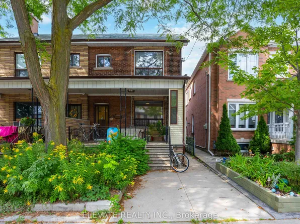 236 Symington Ave, Toronto, ON M6P 3W6