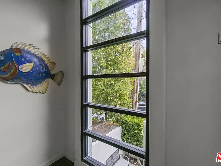 123 Galleon St #B — Photo 7