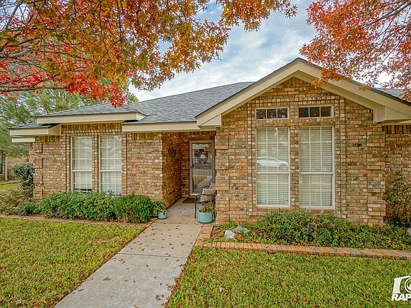4th image of 4712 Melville Dr
