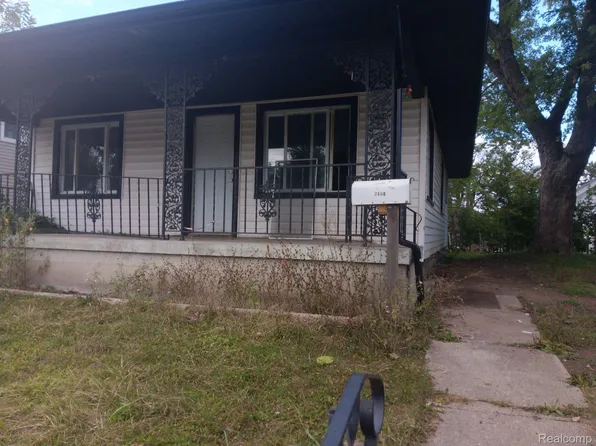 2464 Gibson St, Flint, MI 48503