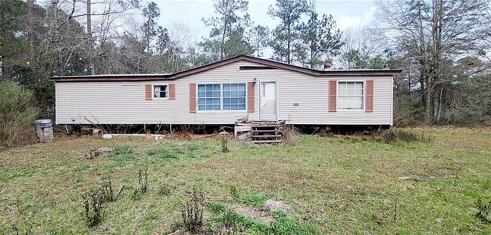 2nd image of 1221 Highway 1088