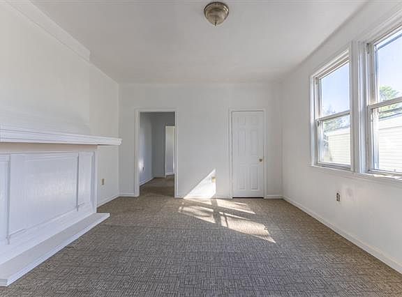 3rd image of 2315 Desire St #1B