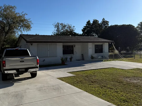 8772 SW 143rd St, Palmetto Bay, FL 33176