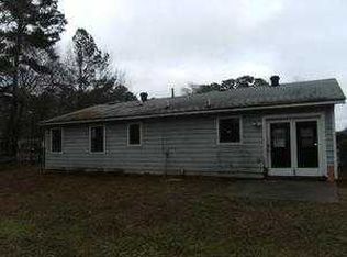 6120 Pine Terrace Dr, Austell, GA 30168