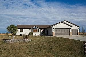 1st image of 4810 3rd St E
