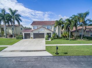3719 Royal Cypress Ln, Lake Worth, FL 33467