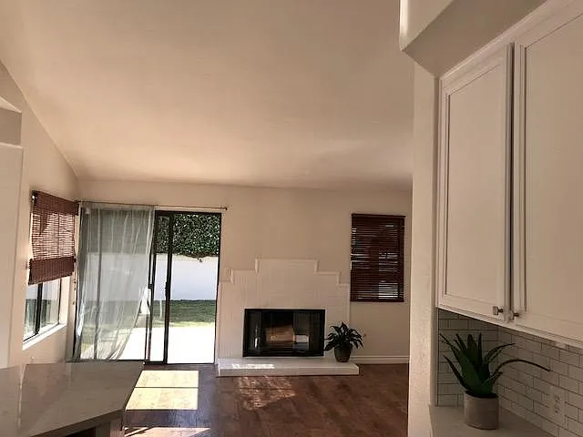 Dinning room from kitchen