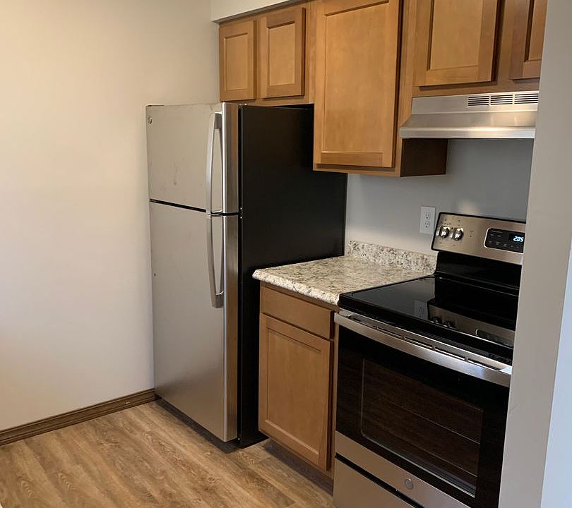 1st image of 38 Carter Cir APT 5