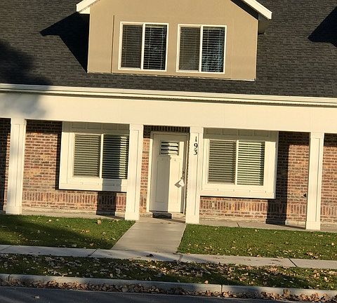 3rd image of 896 W 225 S
