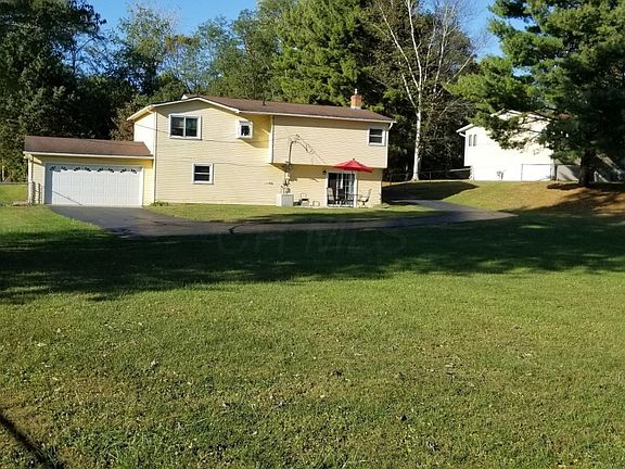 3rd image of 435 Kelley Ln