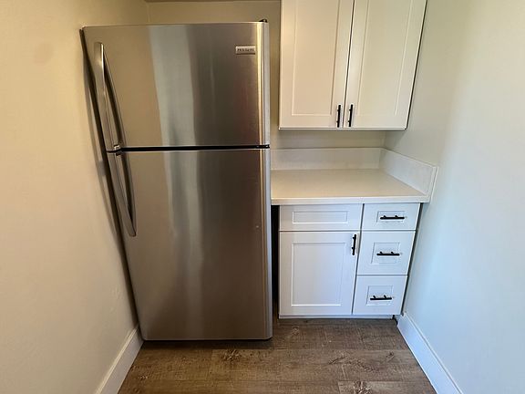 5th image of 3627 46th St