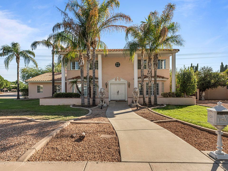 1st image of 4065 E Greenway Cir