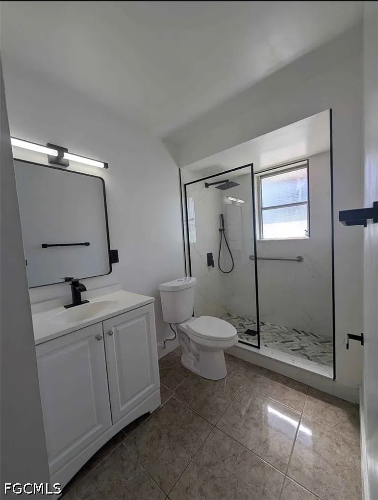 2 bed, 1.0 bath, 1100 sqft, $1,650 — Photo 1