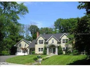 5 Rabbit Ln, Darien, CT 06820