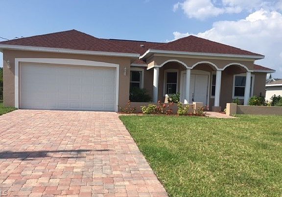 3rd image of 1825 SW 26th Terrace Cpe