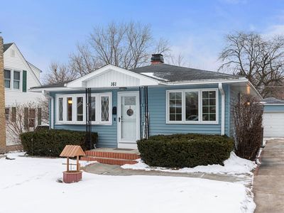 161 S Aldine Ave, Elgin, IL, 60123