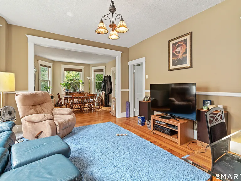 253 W Elm St #2 — Photo 8