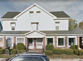 39 E Central St #A, Franklin, MA 02038