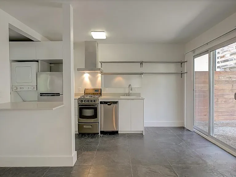 653 Silver Lake Blvd #3 — Photo 8