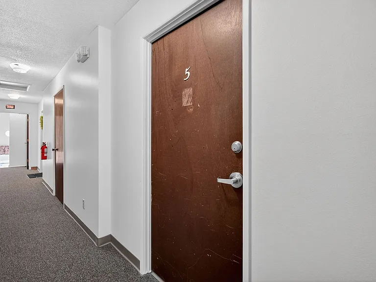 5616 Hickman Rd #5 — Photo 14