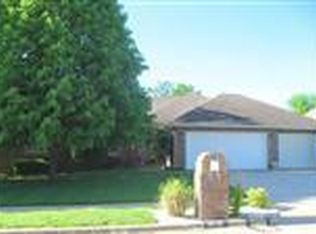 3626 W Edgewood Ct, Springfield, MO 65807