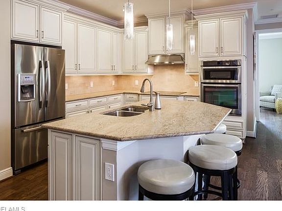 4th image of 24451 Terzetto Ln Unit 401