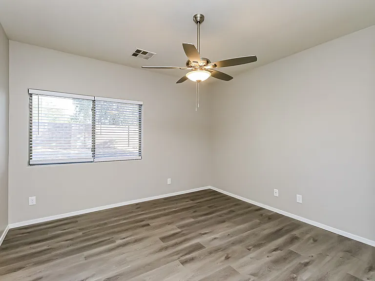 22425 S 214th St — Photo 12