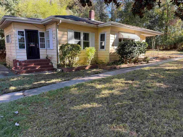 422 Blossom St, Batesburg, SC 29006