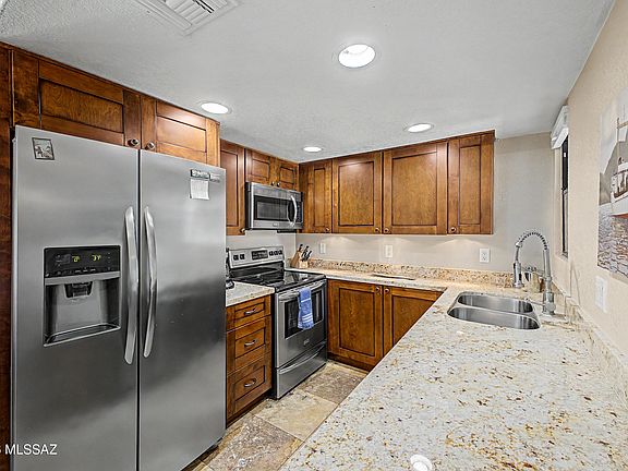4th image of 5800 N Kolb Rd Unit 4122